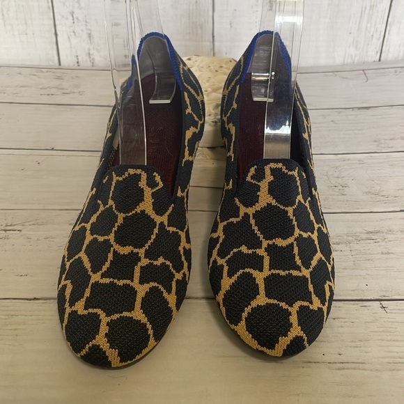 Rothy's NWOT Limited Addition Indigo Giraffe Print Loafer Flat - Picture 5 of 13